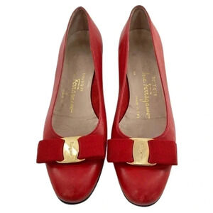 Salvatore Ferragamo Vara heels 5.5 red Italian leather bow ballet vintage 90s